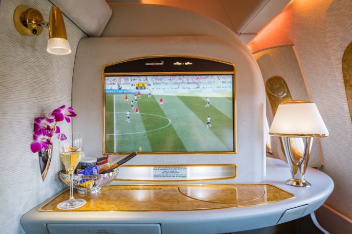 罗加时战末,离场,贡萨洛,星空体育官网,星空体育下载,星空体育平台,星空体育网页版,星空体育官方